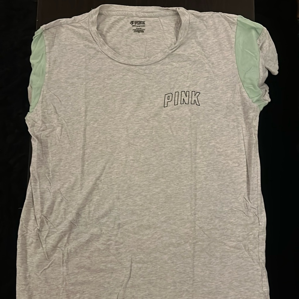 PINK. Medium grey T shirt